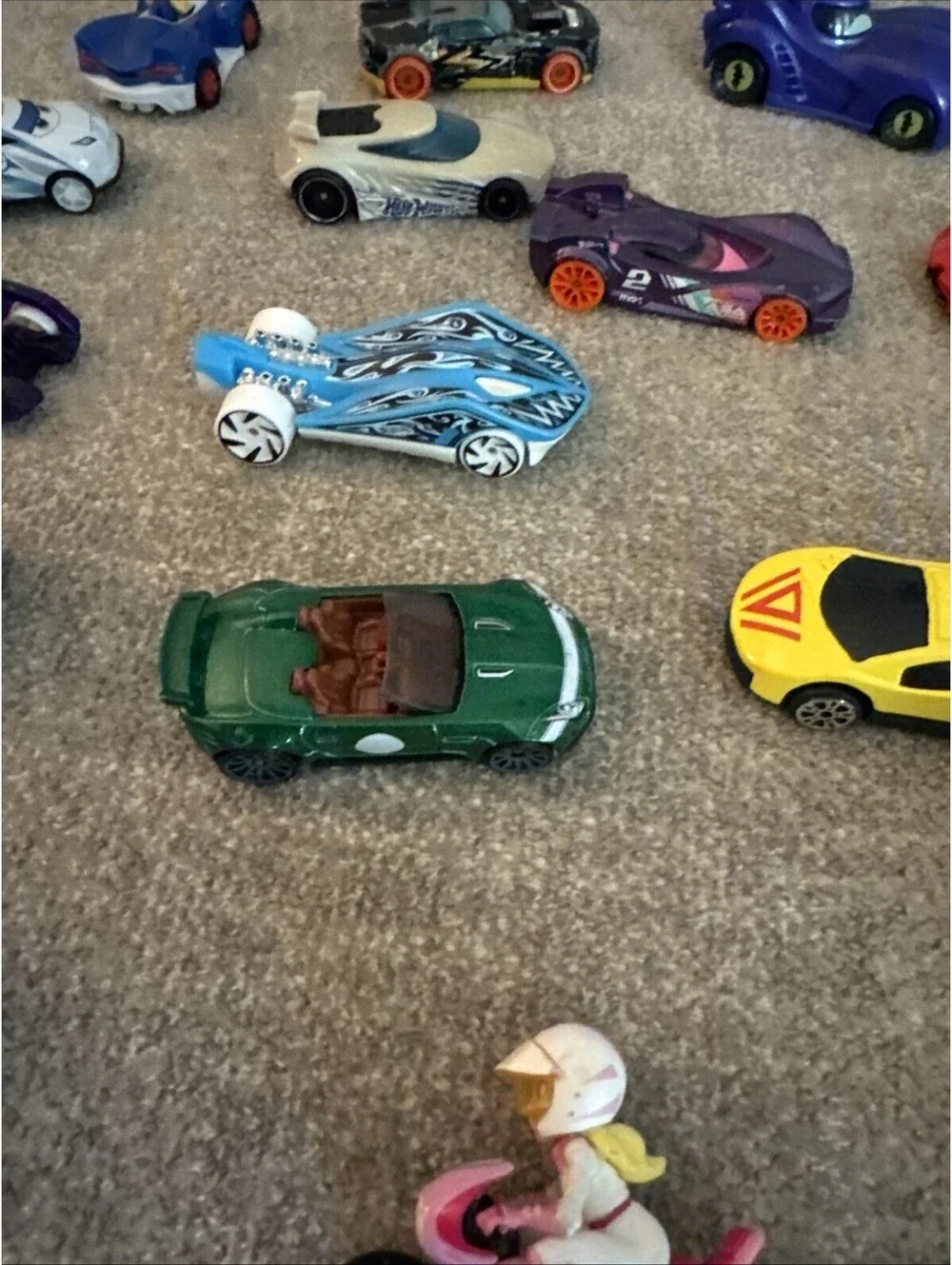 Hot Wheels And Others Lot 20